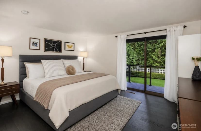 Property photo for 3212 211th Avenue Ne, Sammamish photo 14
