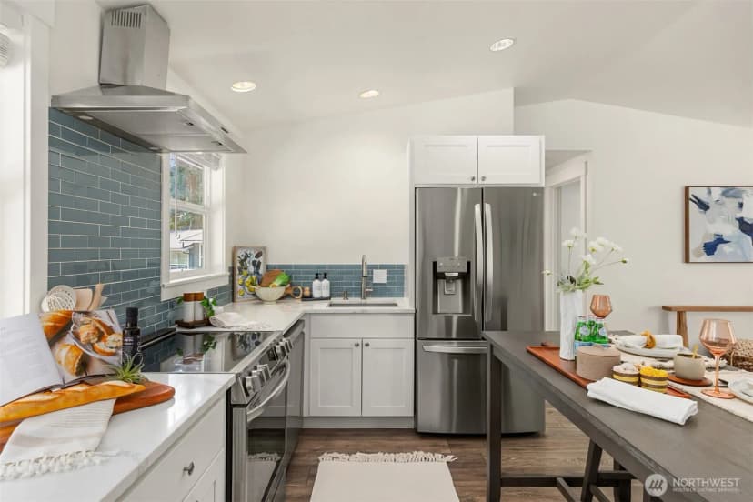 Property photo for 1574 Ne Park View Dr #5, Bainbridge Island photo 7