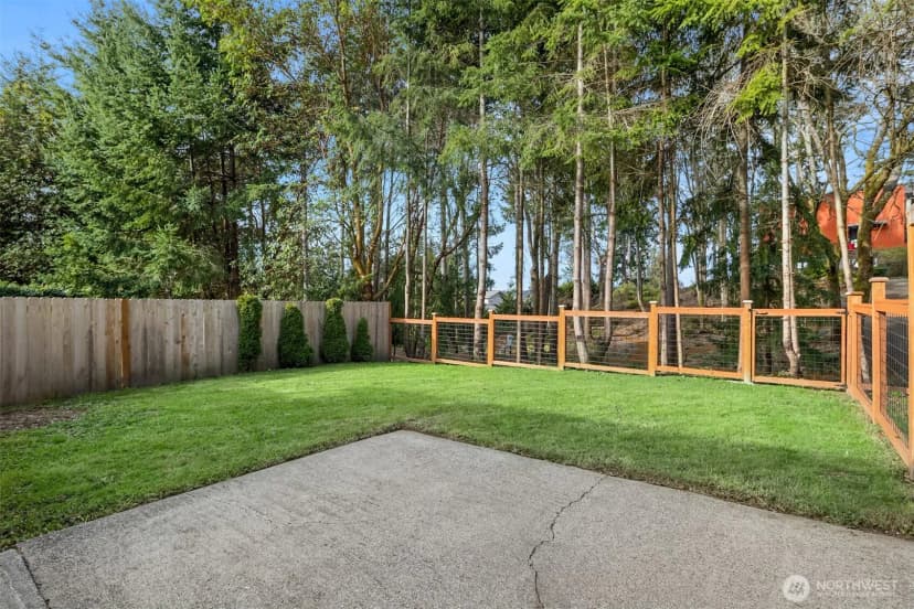 Property photo for 1574 Ne Park View Dr #5, Bainbridge Island photo 14