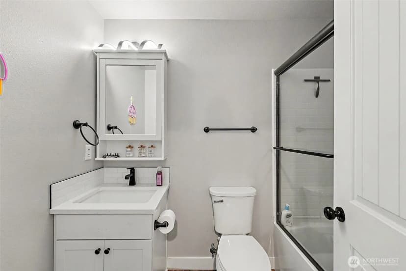 Property photo for 10017 137th Street Nw, Gig Harbor photo 24