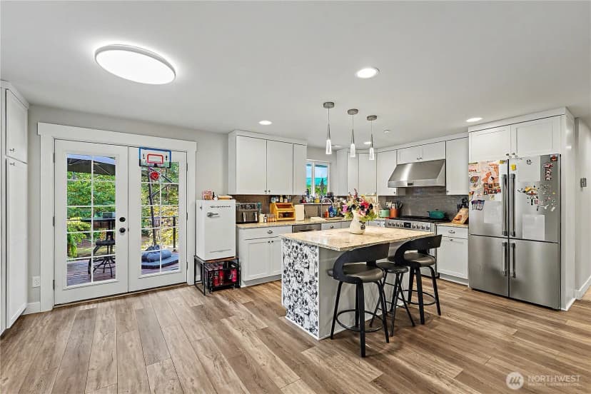 Property photo for 10017 137th Street Nw, Gig Harbor photo 2