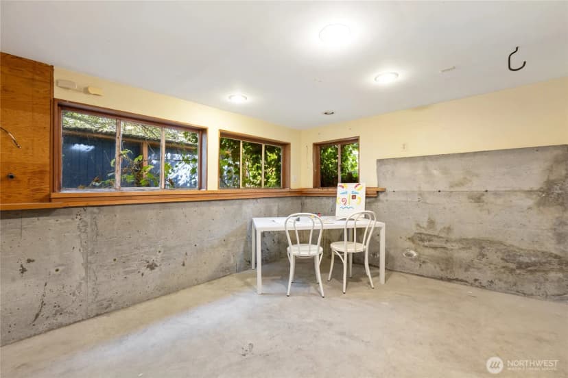 Property photo for 2524 E Ward Street, Seattle photo 24