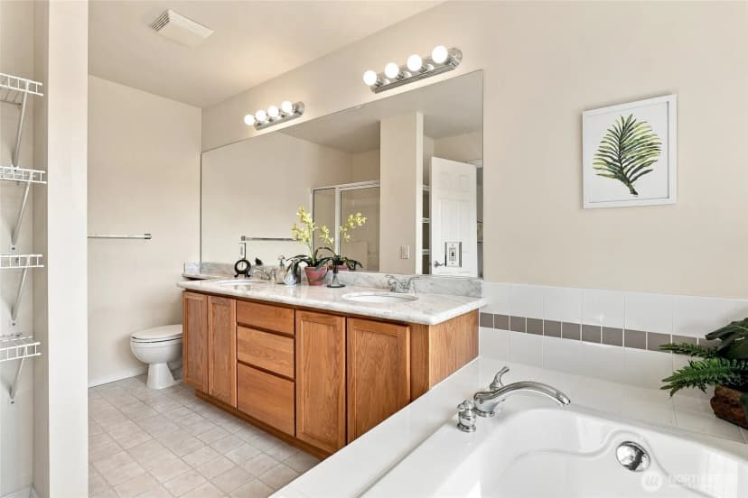 Property photo for 2527 143rd Street Sw #a, Lynnwood photo 17