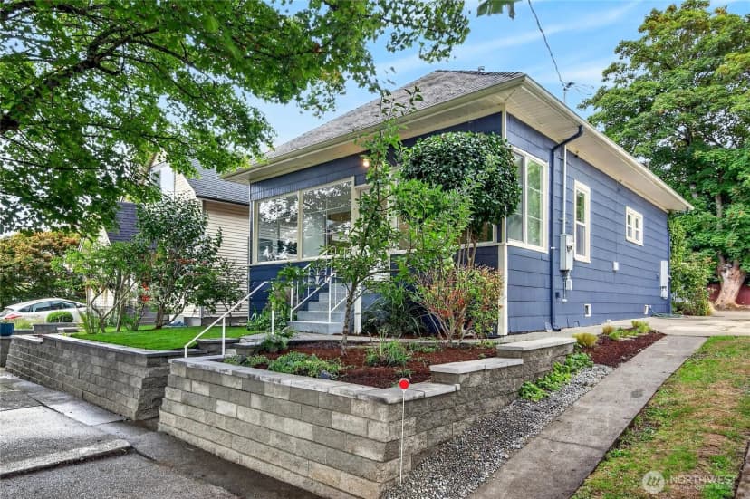 Property photo for 4218 26th Avenue Sw, Seattle photo 26