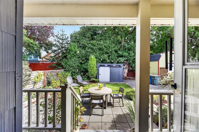 Property photo for 4218 26th Avenue Sw, Seattle photo 20