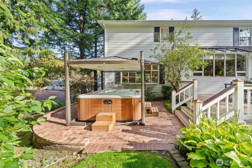 Property photo for 18810 Ne 150th Court, Woodinville photo 33