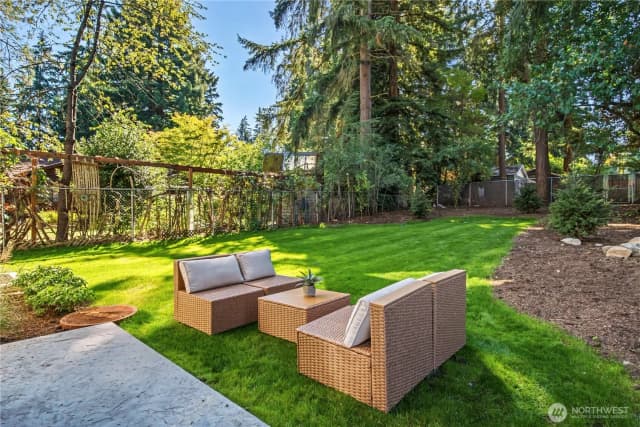 Property photo for 14338 Bagley Avenue N #b, Seattle photo 3