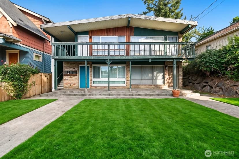 Property photo for 1316 12th Avenue S, Seattle