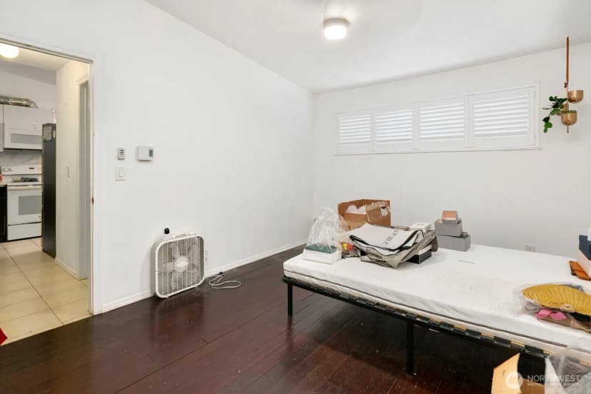 Property photo for 1316 12th Avenue S, Seattle photo 16
