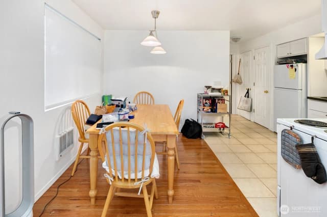 Property photo for 1316 12th Avenue S, Seattle photo 5