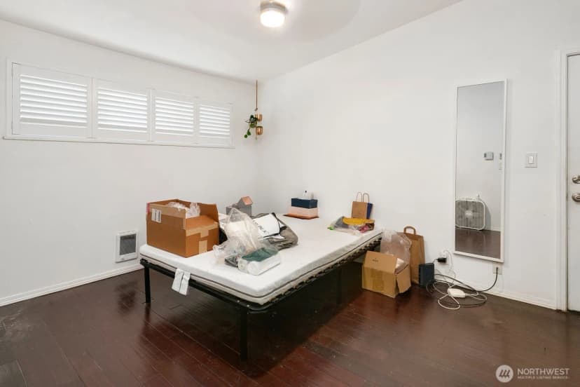 Property photo for 1316 12th Avenue S, Seattle photo 15