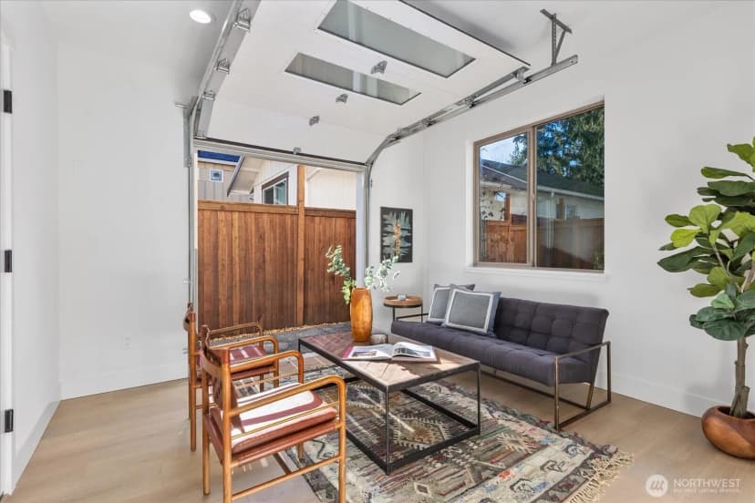 Property photo for 12044 Hiram Place Ne #c, Seattle photo 8