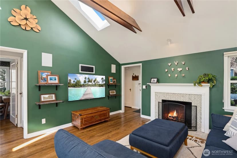 Property photo for 2837 12th Avenue W, Seattle photo 8