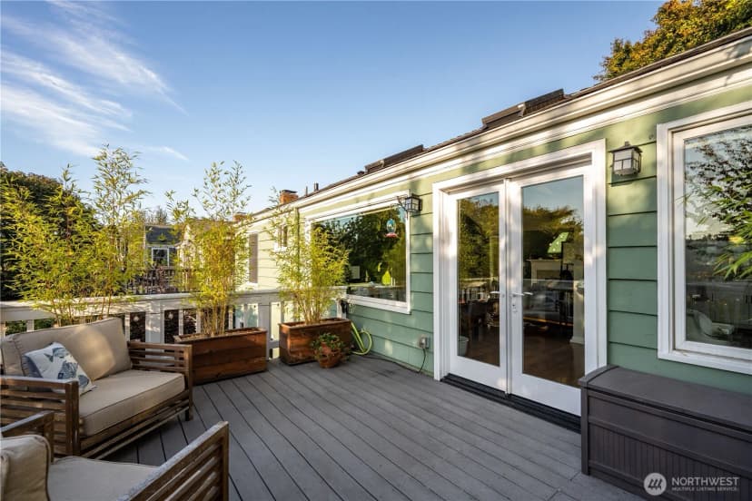 Property photo for 2837 12th Avenue W, Seattle photo 20