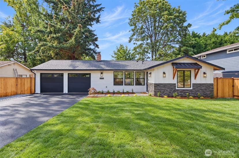 Property photo for 633 221st Street Sw, Bothell photo 26