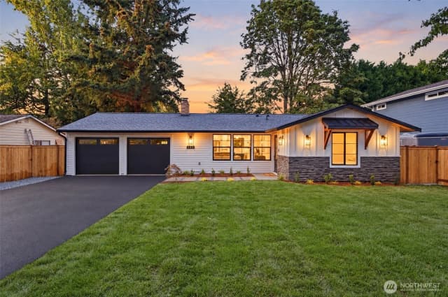 Property photo for 633 221st Street Sw, Bothell