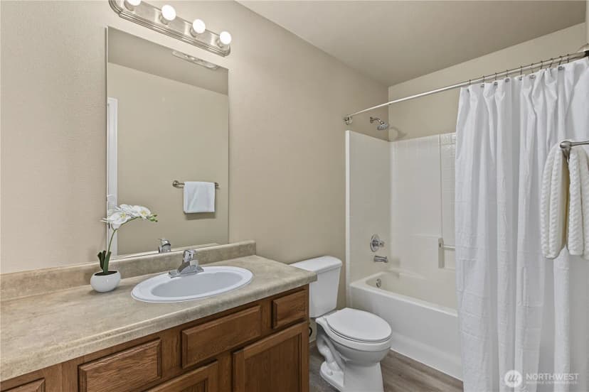 Property photo for 3167 Shaw Street, Dupont photo 28