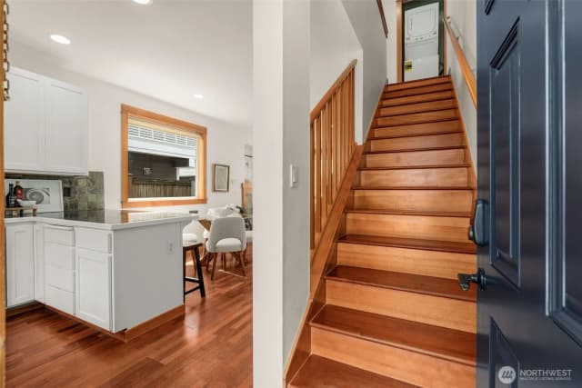 Property photo for 9121 23rd Avenue Ne, Seattle photo 3