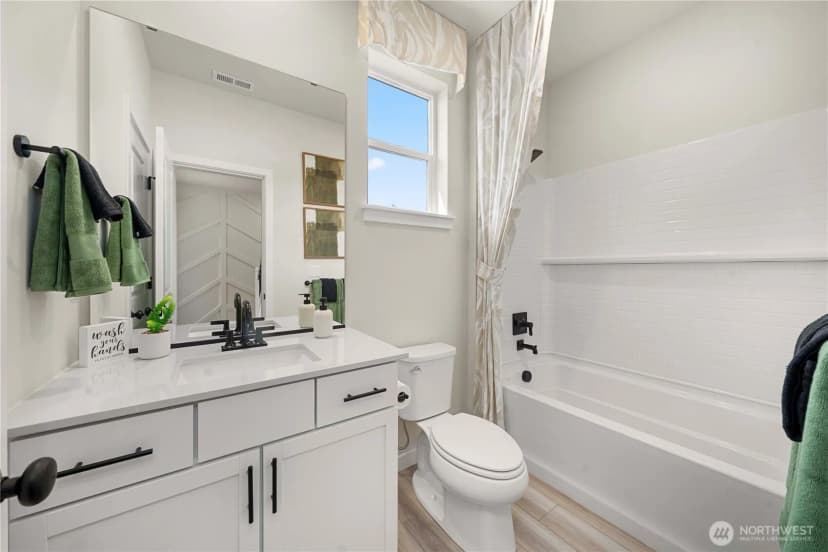 Property photo for 4063 Sw Rustler Street, Port Orchard photo 17