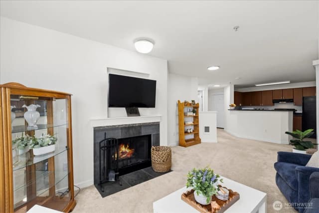 Property photo for 7711 Ne 175th Street #f202, Kenmore photo 4