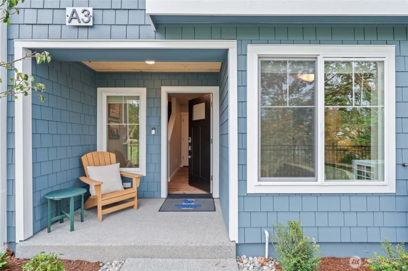 Property photo for 14424 Madison Way #j3, Lynnwood