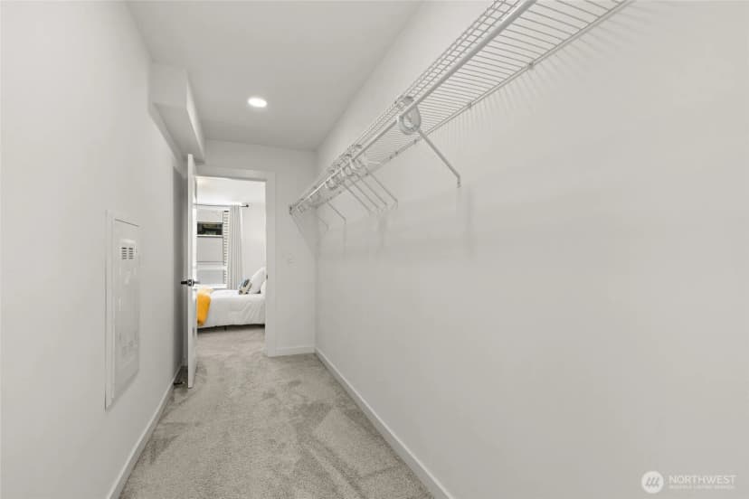 Property photo for 2106 Ne 85th Street #e, Seattle photo 16