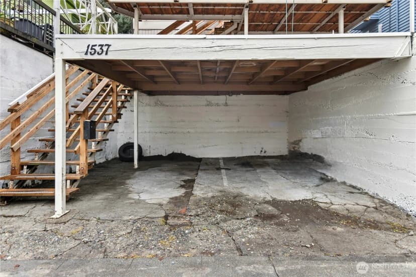 Property photo for 1537 15th Avenue S, Seattle photo 17