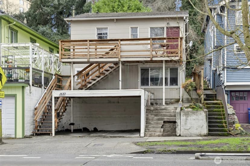 Property photo for 1537 15th Avenue S, Seattle