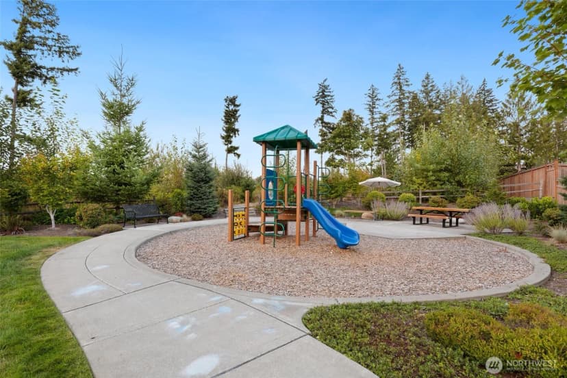 Property photo for 33569 Walnut Avenue Se, Black Diamond photo 35