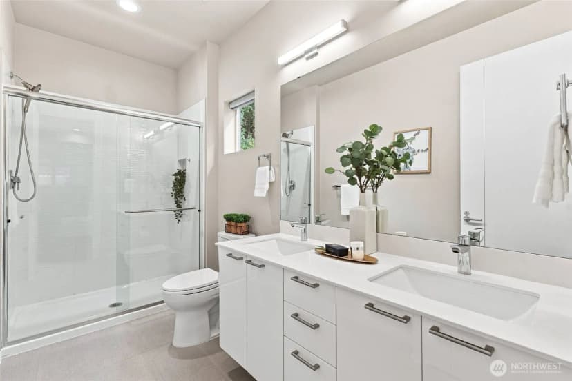Property photo for 33569 Walnut Avenue Se, Black Diamond photo 12
