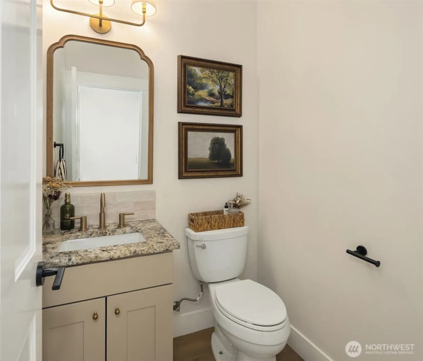 Property photo for 18619 Ne Woodinville-duvall Road, Woodinville photo 21
