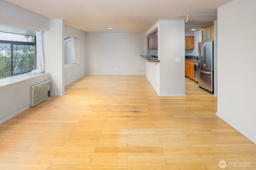 Property photo for 150 Melrose Avenue E #407, Seattle photo 7