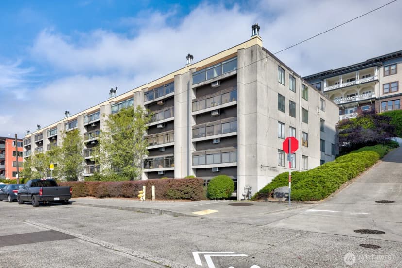 Property photo for 150 Melrose Avenue E #407, Seattle photo 21