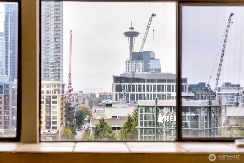 Property photo for 150 Melrose Avenue E #407, Seattle