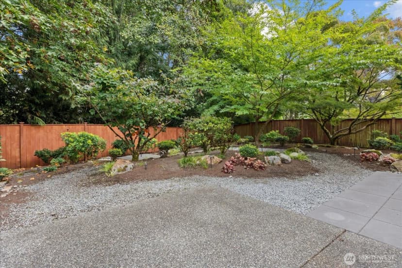 Property photo for 17405 33rd Drive Se, Bothell photo 25