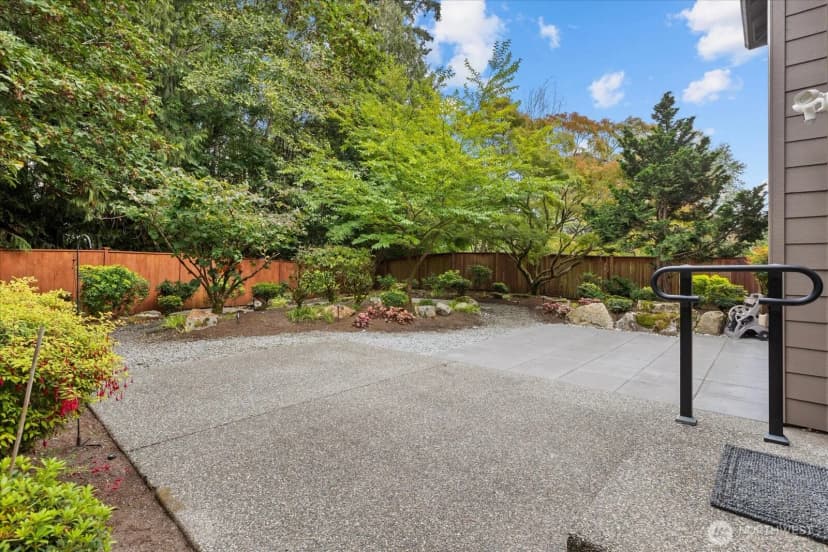 Property photo for 17405 33rd Drive Se, Bothell photo 27
