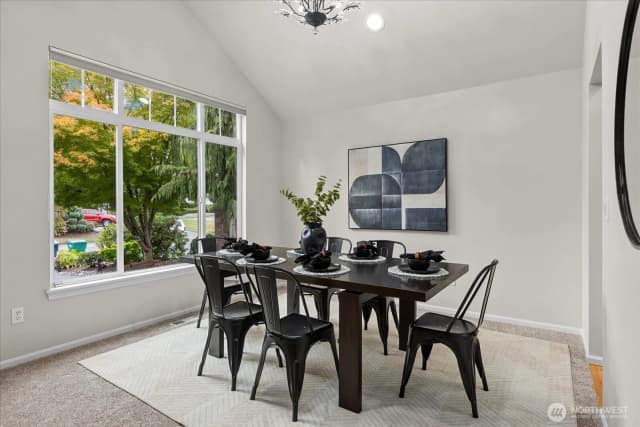 Property photo for 17405 33rd Drive Se, Bothell photo 4