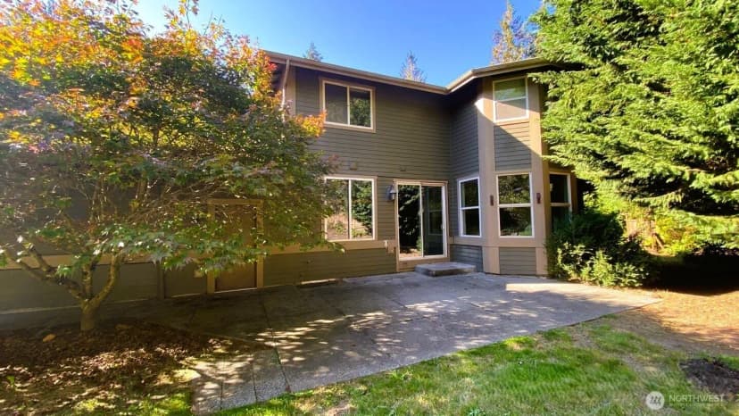 Property photo for 18301 62nd Street E, Bonney Lake photo 2