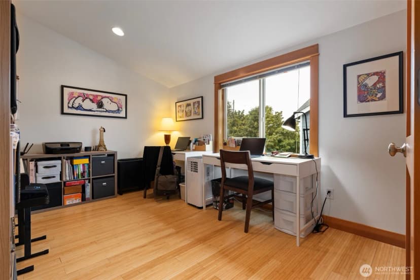 Property photo for 4122 A 42nd Avenue Sw, Seattle photo 17