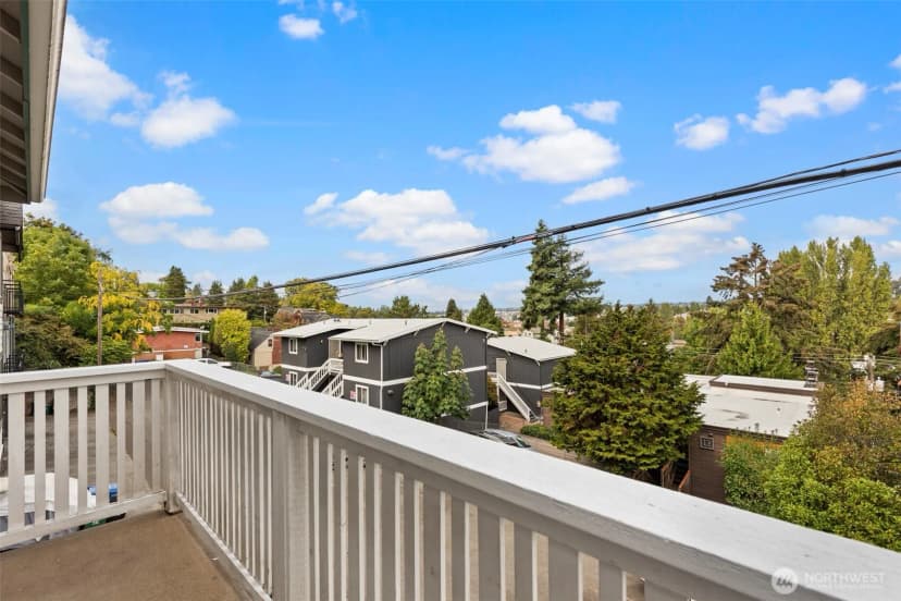 Property photo for 16 Florentia Street, Seattle photo 8