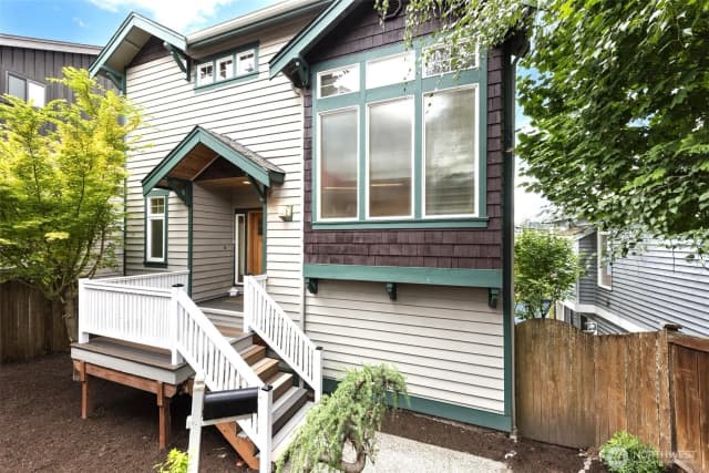 Property photo for 16 Florentia Street, Seattle