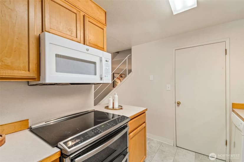 Property photo for 7419 212th Street Sw ##7, Edmonds photo 12