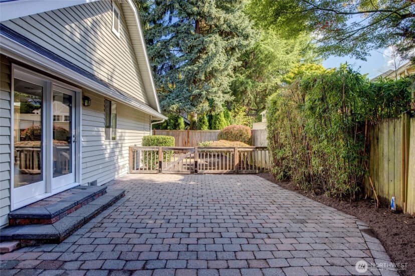 Property photo for 6216 108th Place Ne, Kirkland photo 28