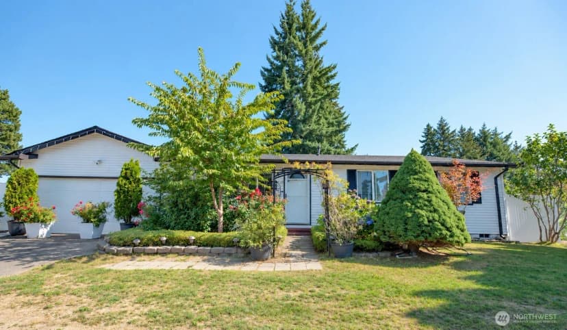 Property photo for 25438 116th Avenue Se, Kent photo 2