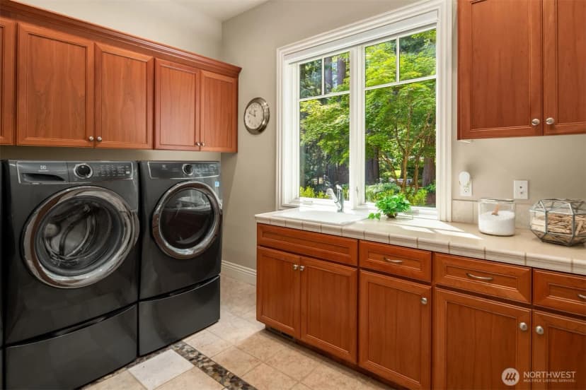 Property photo for 13266 Ne 47th Street, Bellevue photo 33