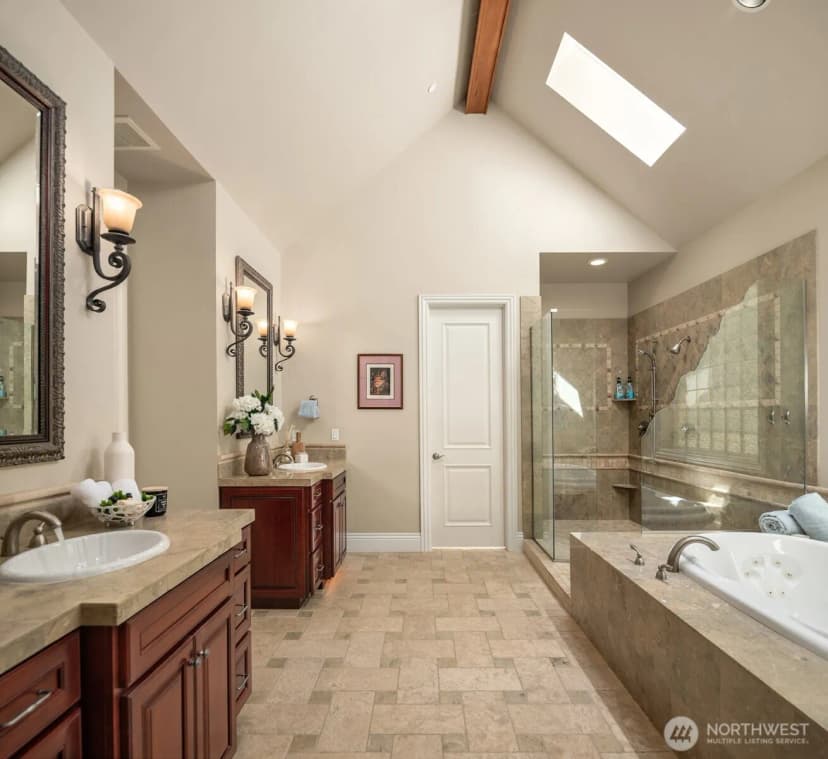 Property photo for 13266 Ne 47th Street, Bellevue photo 24