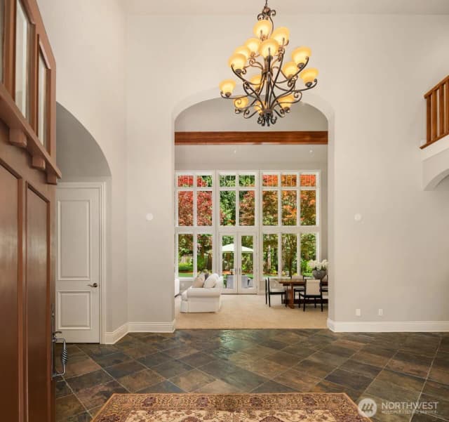 Property photo for 13266 Ne 47th Street, Bellevue photo 5