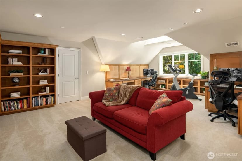 Property photo for 13266 Ne 47th Street, Bellevue photo 31