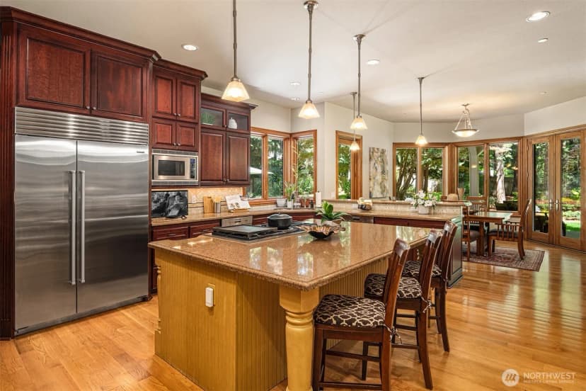 Property photo for 13266 Ne 47th Street, Bellevue photo 12