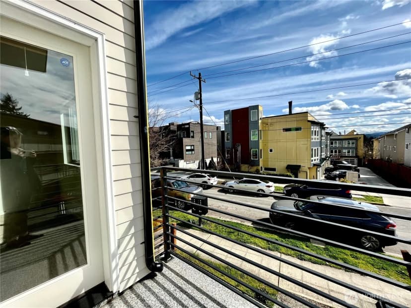Property photo for 7531 43rd Avenue S, Seattle photo 16